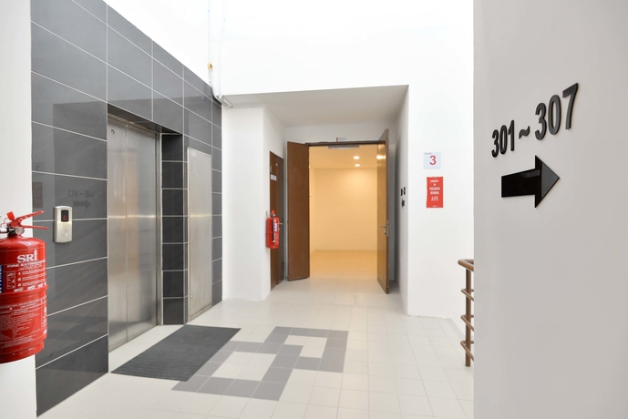 Imagen de los interiores del Hotel De Ideal. Foto 12