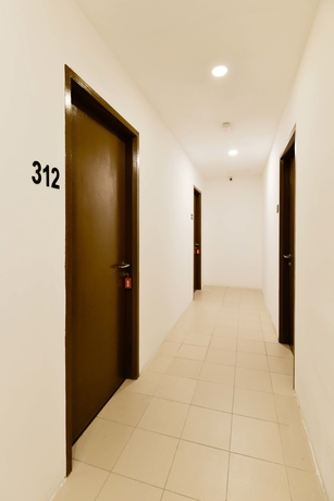 Imagen de los interiores del Hotel De Ideal. Foto 13
