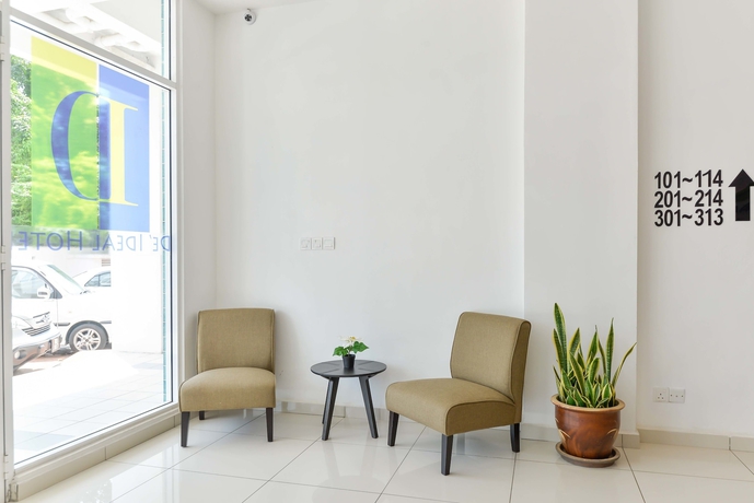 Imagen de los interiores del Hotel De Ideal. Foto 18