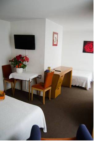 Imagen de la habitación del Hotel De Jouvence. Foto 2