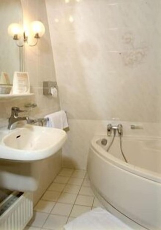 Imagen de la habitación del Hotel De Keizerskroon, Hoorn. Foto 12