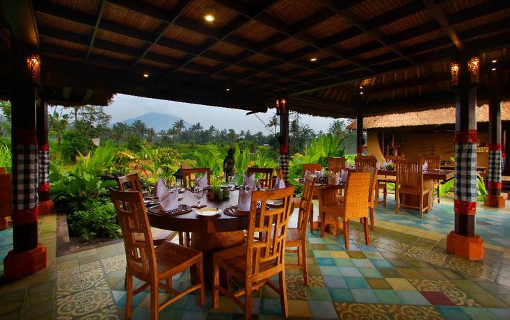 Imagen del bar/restaurante del Hotel De Klumpu Bali – Eco Tradi Stay. Foto 5