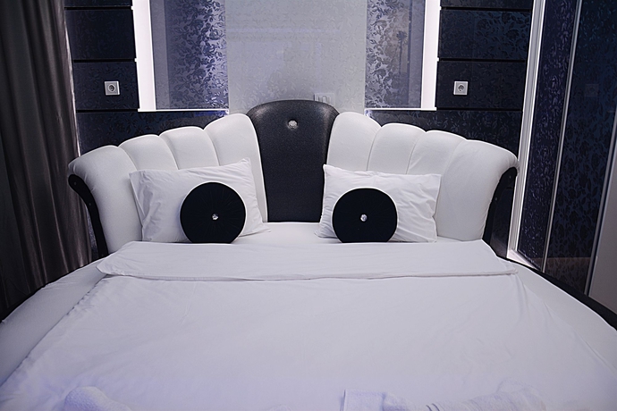 Imagen de la habitación del Hotel De Koka. Foto 6