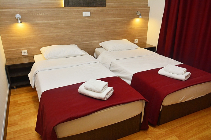 Imagen de la habitación del Hotel De Koka. Foto 11