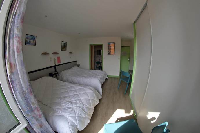 Imagen de la habitación del Hotel De L Europe. Foto 17