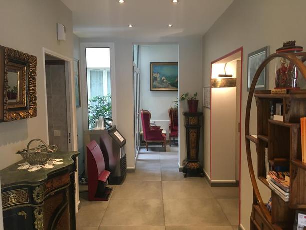 Imagen de los interiores del Hotel De L'Espérance. Foto 8