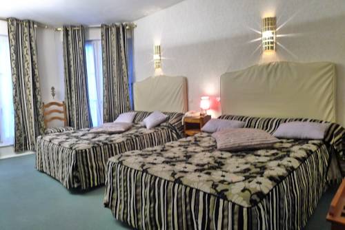 Imagen de la habitación del Hotel De La Banniere De France. Foto 6