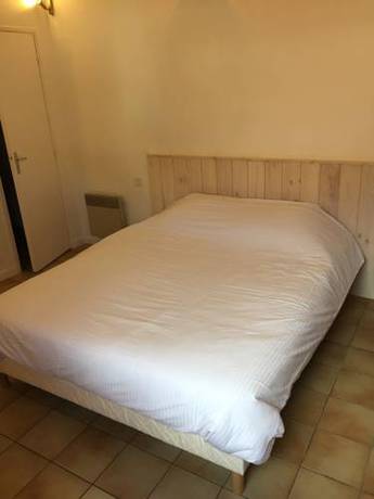 Imagen de la habitación del Hotel De La Bonnheure. Foto 5