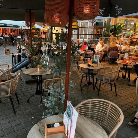 Imagen de los exteriores del Hotel De La Bourse. Foto 16