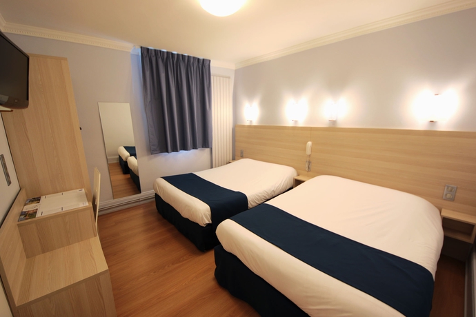 Imagen de la habitación del Hotel De La Cath&eacute;drale, Reims. Foto 5