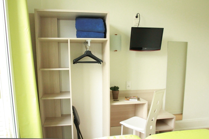 Imagen de la habitación del Hotel De La Cath&eacute;drale, Reims. Foto 10