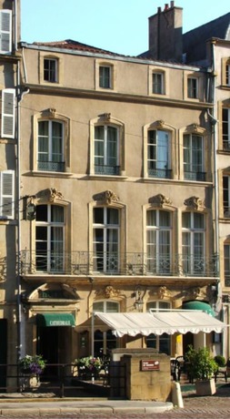 Imagen general del Hotel De La Cathedrale. Foto 2