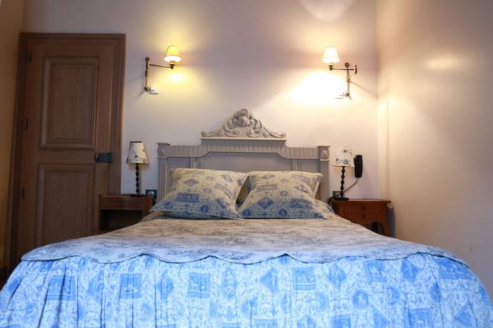 Imagen de la habitación del Hotel De La Cathedrale. Foto 17