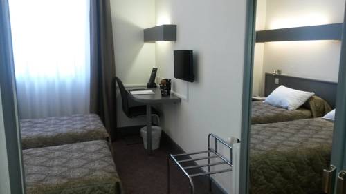 Imagen de la habitación del Hotel De La Cloche, DOLE. Foto 3