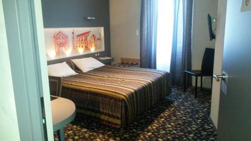 Imagen de la habitación del Hotel De La Cloche. Foto 4