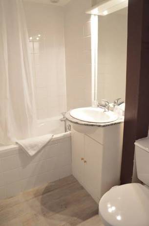 Imagen de la habitación del Hotel De La Colombi&egrave;re. Foto 4