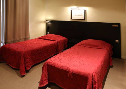 Imagen de la habitación del Hotel De La Comédie. Foto 5