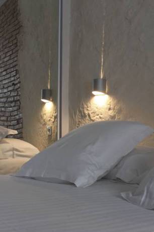 Imagen de la habitación del Hotel De La Couronne, AIX LES BAINS. Foto 9