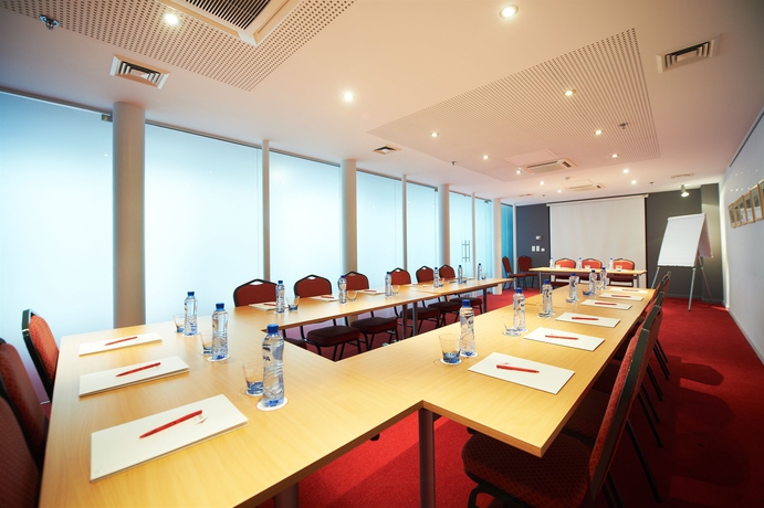 Imagen de los interiores del Hotel De La Couronne, Lieja. Foto 12