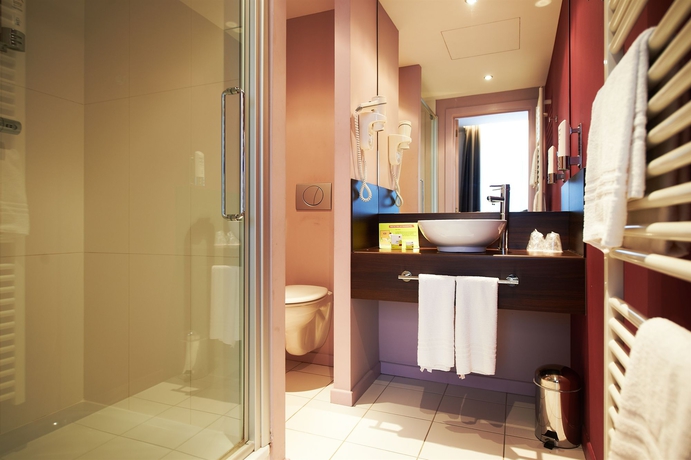 Imagen de la habitación del Hotel De La Couronne, Lieja. Foto 8