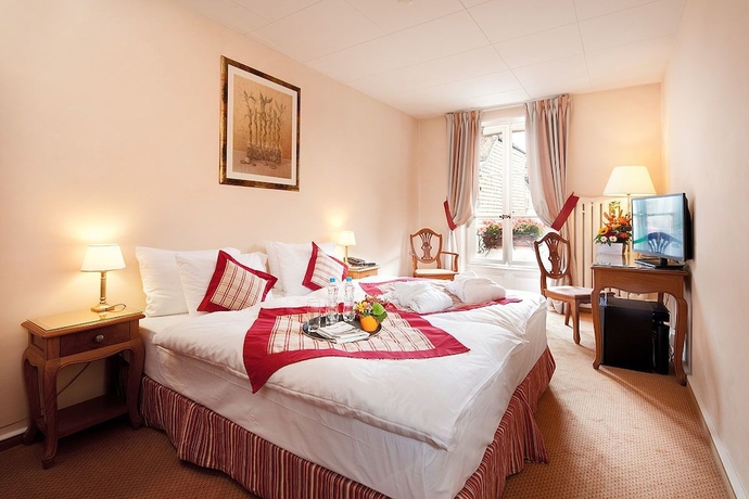 Imagen de la habitación del Hotel De La Couronne, MORGES . Foto 7