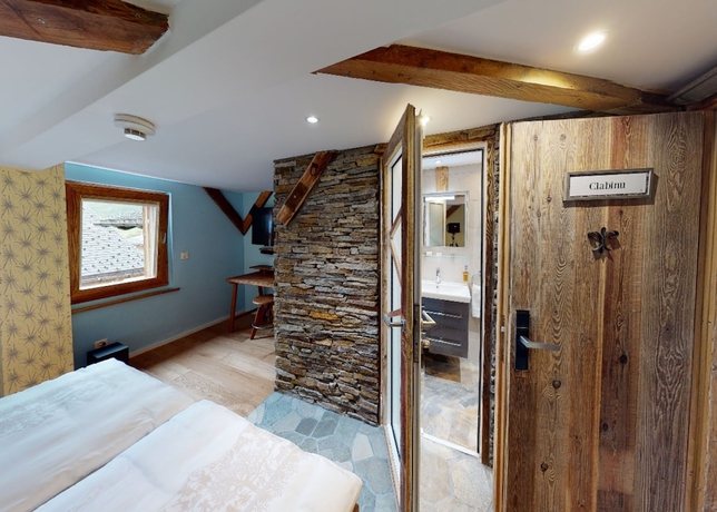 Imagen de la habitación del Hotel De La Croix F&eacute;d&eacute;rale. Foto 5