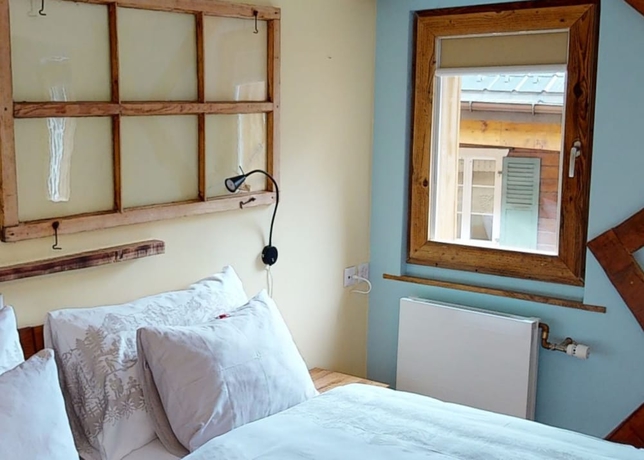 Imagen de la habitación del Hotel De La Croix F&eacute;d&eacute;rale. Foto 8