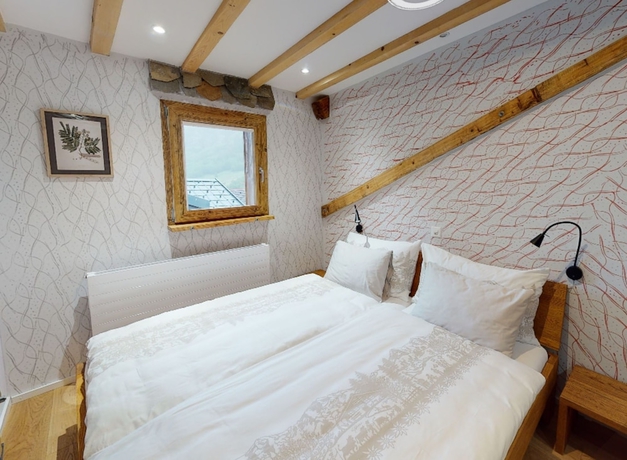 Imagen de la habitación del Hotel De La Croix F&eacute;d&eacute;rale. Foto 14