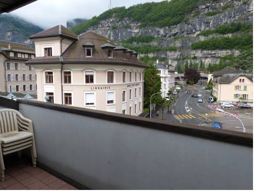 Imagen de la habitación del Hotel De La Dent-du-midi. Foto 10