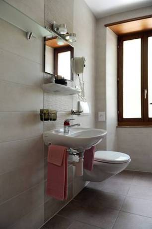 Imagen de la habitación del Hotel De La Dent-du-midi. Foto 14