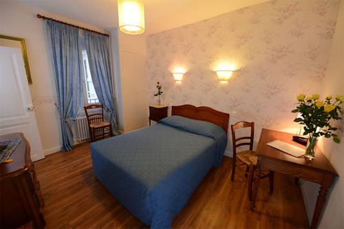 Imagen de la habitación del Hotel De La Fert&eacute;. Foto 4