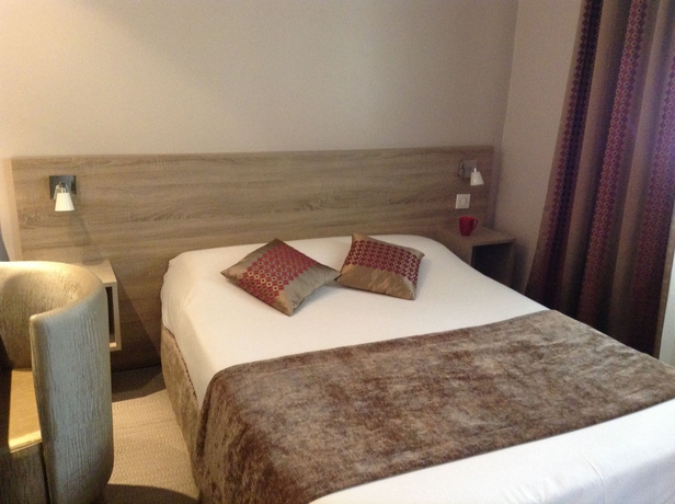 Imagen de la habitación del Hotel De La Fontaine. Foto 4