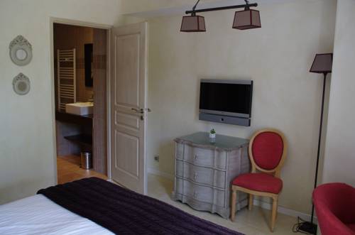 Imagen de la habitación del Hotel De La Fossette. Foto 2