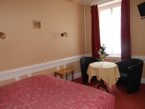 Imagen de la habitación del Hotel De La Gare, Cherbourg. Foto 6