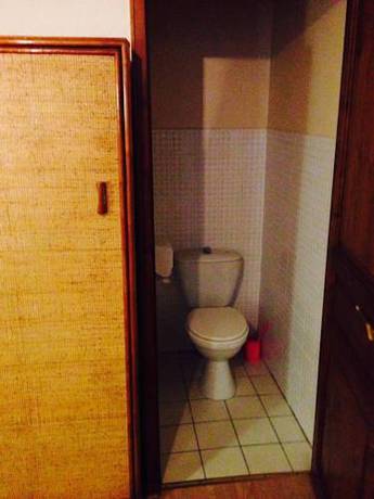 Imagen de la habitación del Hotel De La Gare, Hendaye. Foto 12