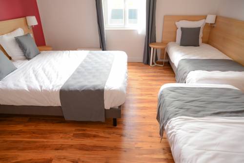 Imagen de la habitación del Hotel De La Gare, LA ROCHE-SUR-YON. Foto 2