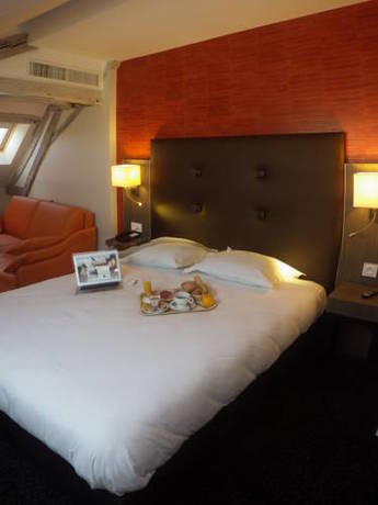 Imagen de la habitación del Hotel De La Gare Troyes Centre. Foto 5