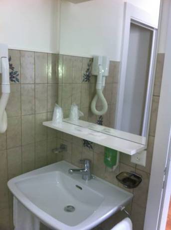 Imagen de la habitación del Hotel De La Lande. Foto 4