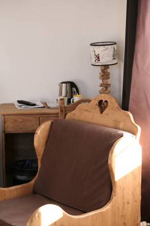 Imagen de la habitación del Hotel De La Lande. Foto 7