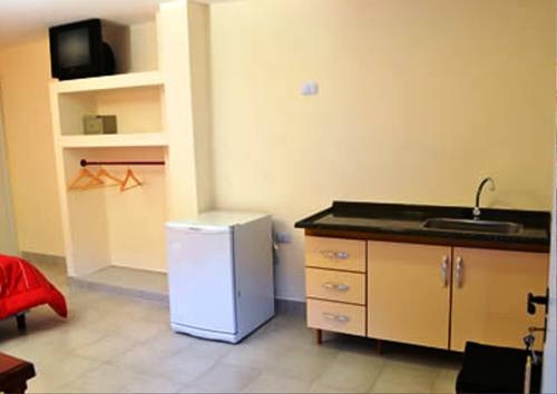 Imagen general del Hotel De La Linda. Foto 2