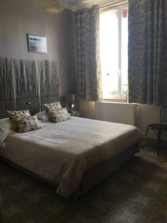 Imagen de la habitación del Hotel De La Loire, Sancerre. Foto 4