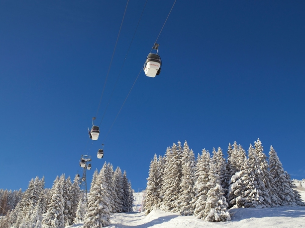 Imagen general del Hotel De La Loze. Foto 3