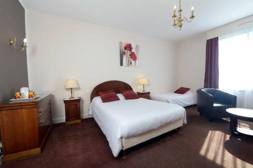 Imagen de la habitación del Hotel De La Marine. Foto 9