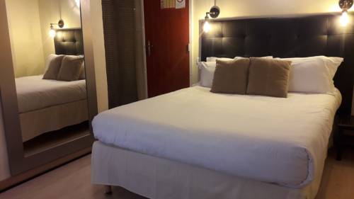 Imagen de la habitación del Hotel De La Mer, Le Barcares. Foto 5