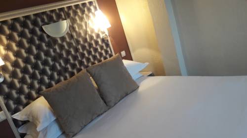 Imagen de la habitación del Hotel De La Mer, Le Barcares. Foto 16