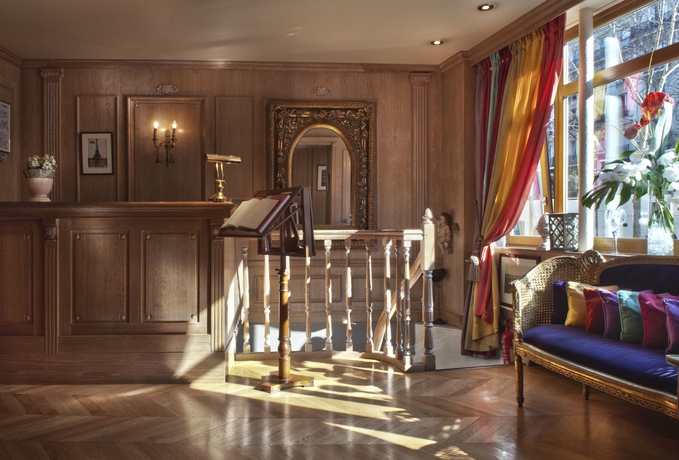 Imagen de los interiores del Hotel De La Motte Picquet. Foto 10