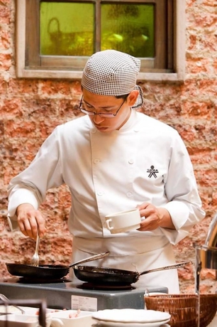 Imagen del bar/restaurante del Hotel De La Opera. Foto 2