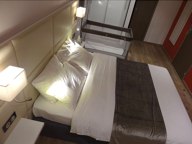 Imagen de la habitación del Hotel De La Paix, Bapaume. Foto 11