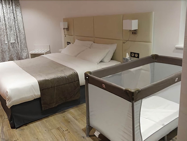 Imagen de la habitación del Hotel De La Paix, Bapaume. Foto 12