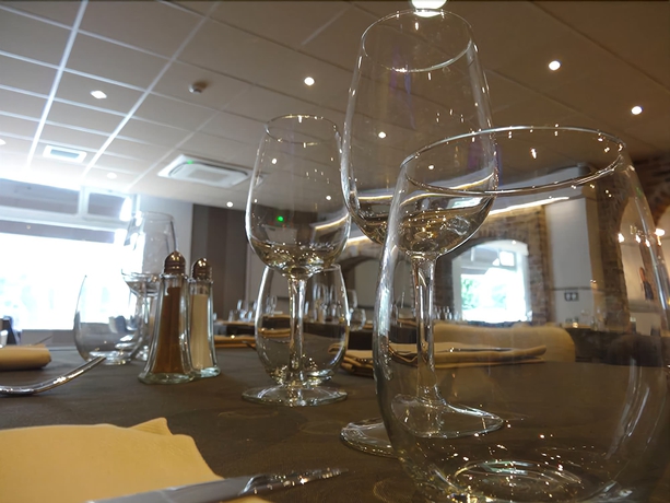 Imagen del bar/restaurante del Hotel De La Paix, Bapaume. Foto 2